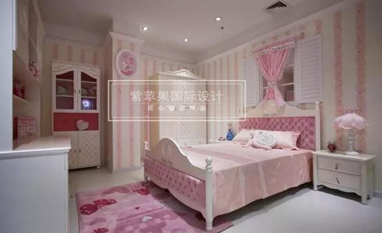 無(wú)錫紫蘋(píng)果裝飾