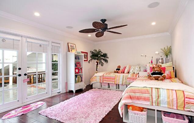 無(wú)錫紫蘋果裝飾