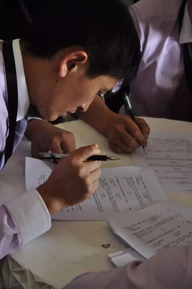 紫蘋(píng)果項(xiàng)目經(jīng)理李思貴