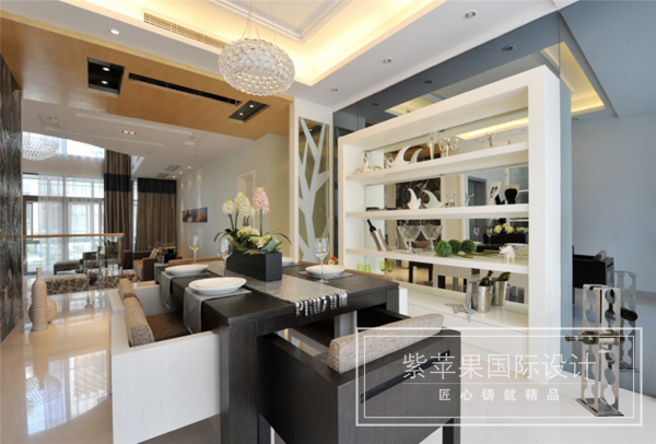 無(wú)錫紫蘋果裝飾