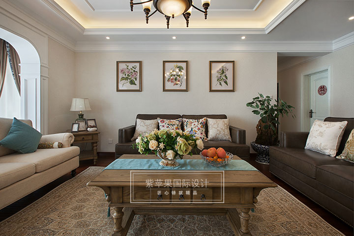 簡美客廳沙發(fā)背景墻